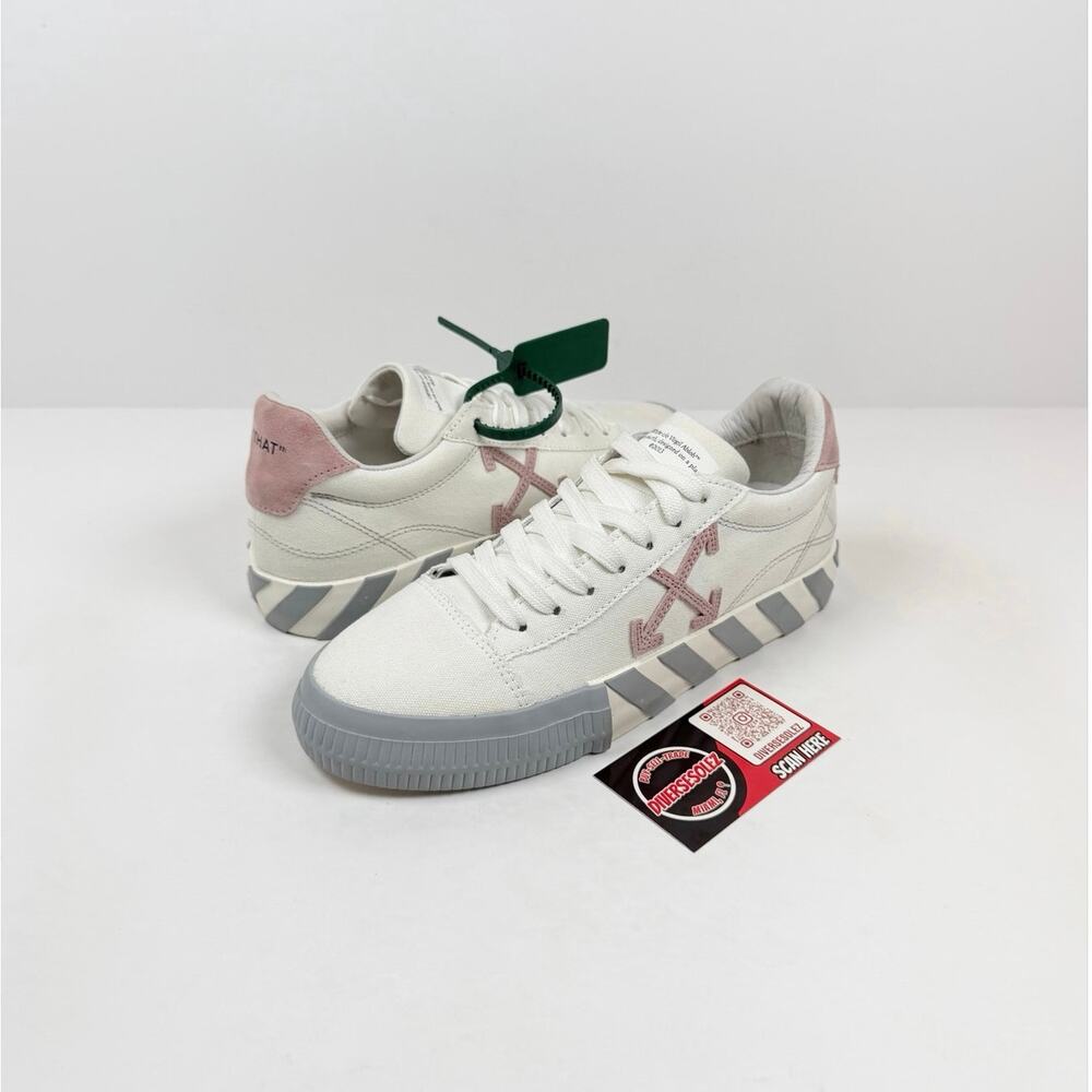 Size 39/9 - Off-White Vulc Low Canvas NEW